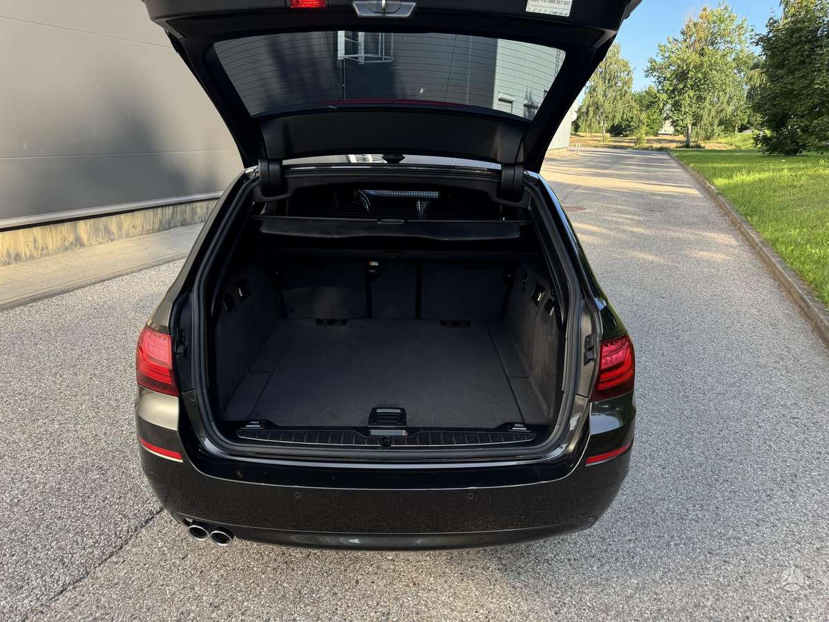 BMW 520, 2.0 l., wagon