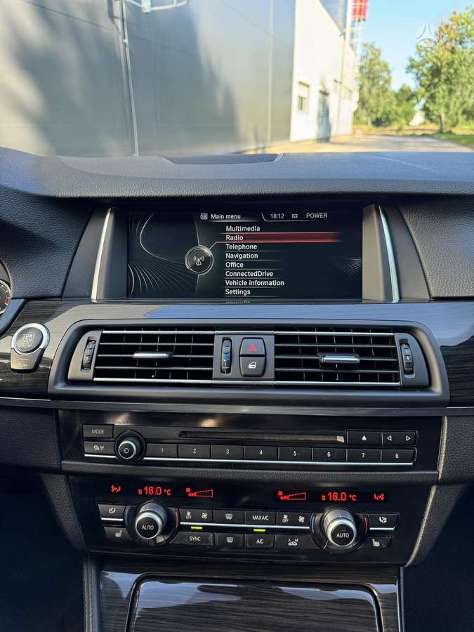 BMW 520, 2.0 l., wagon