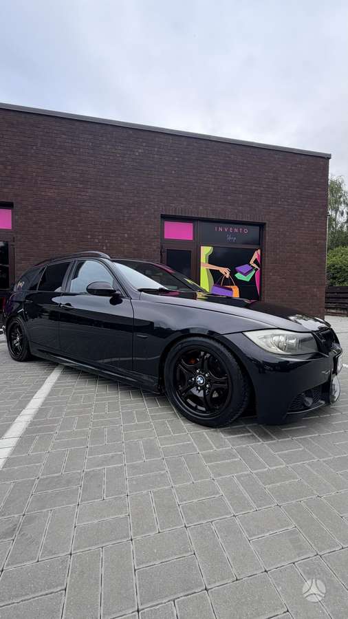 BMW 320, 2.0 l., wagon