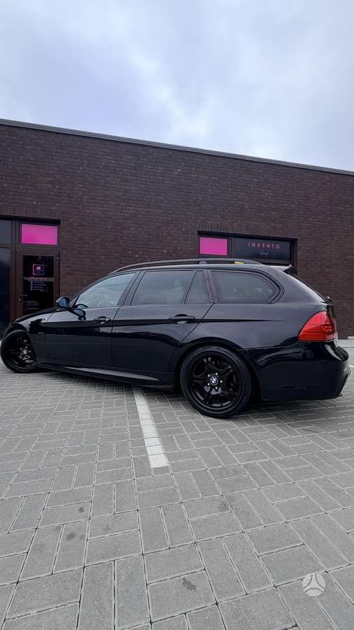BMW 320, 2.0 l., wagon