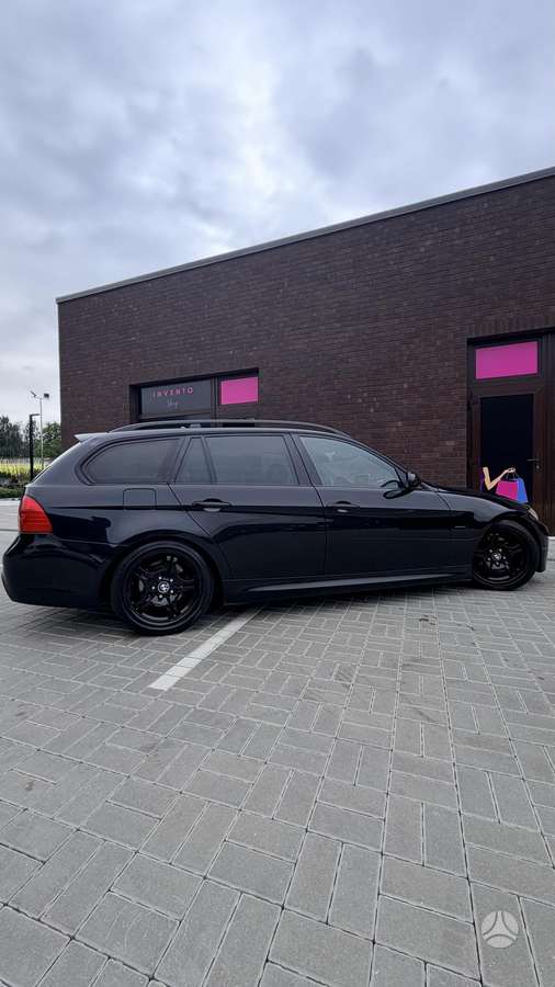 BMW 320, 2.0 l., wagon