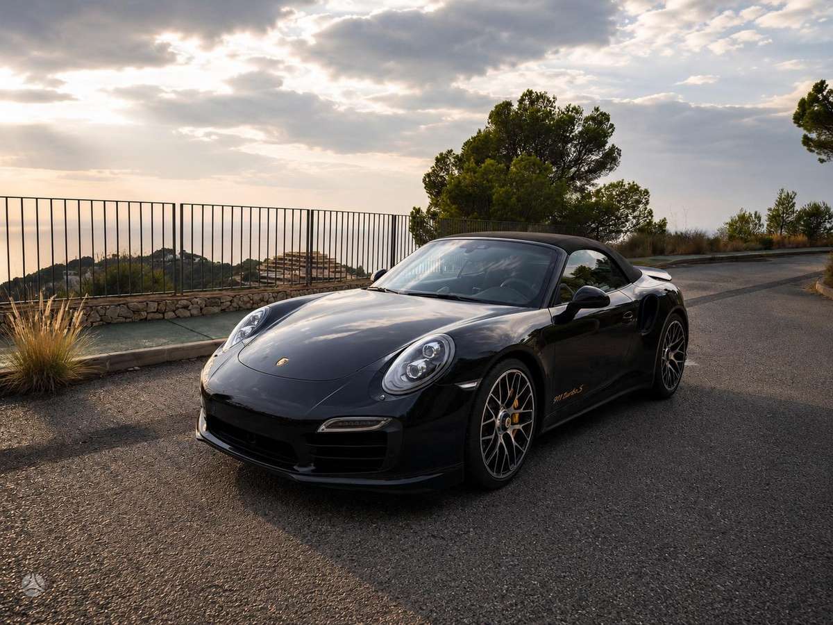 Porsche 911 - 1