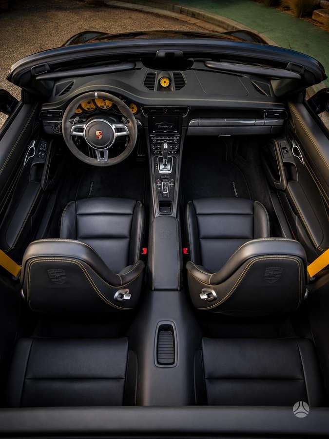 Porsche 911 - 6