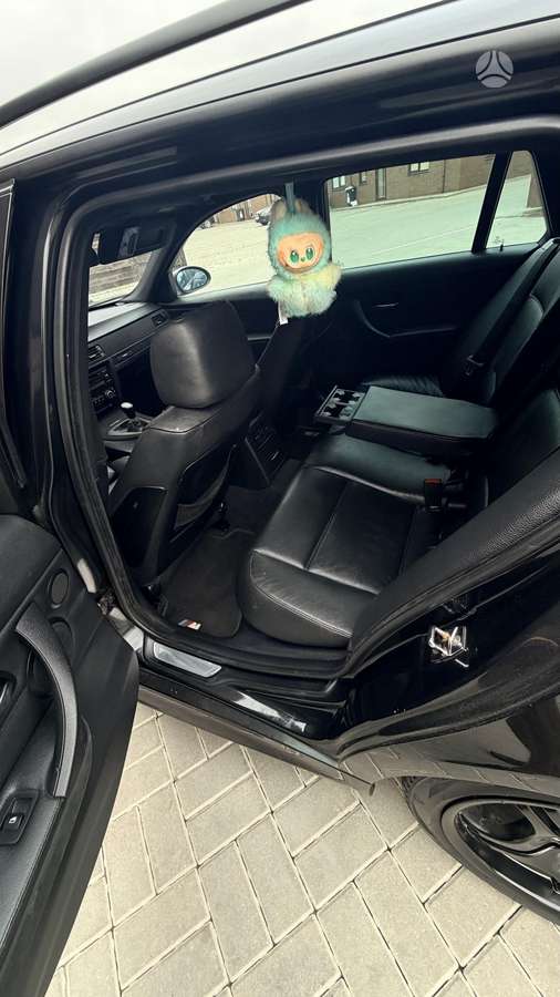 BMW 320, 2.0 l., wagon