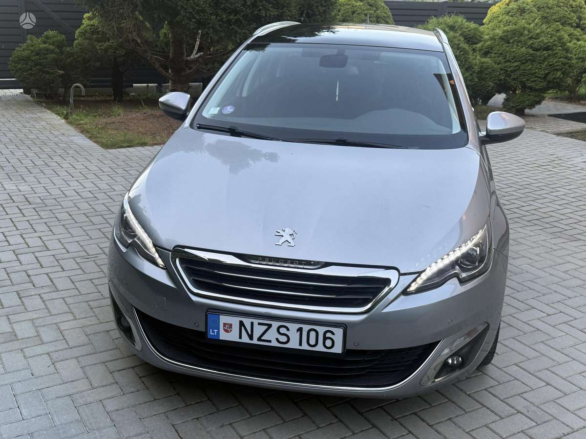 Peugeot 308, 1.2 l., Универсал