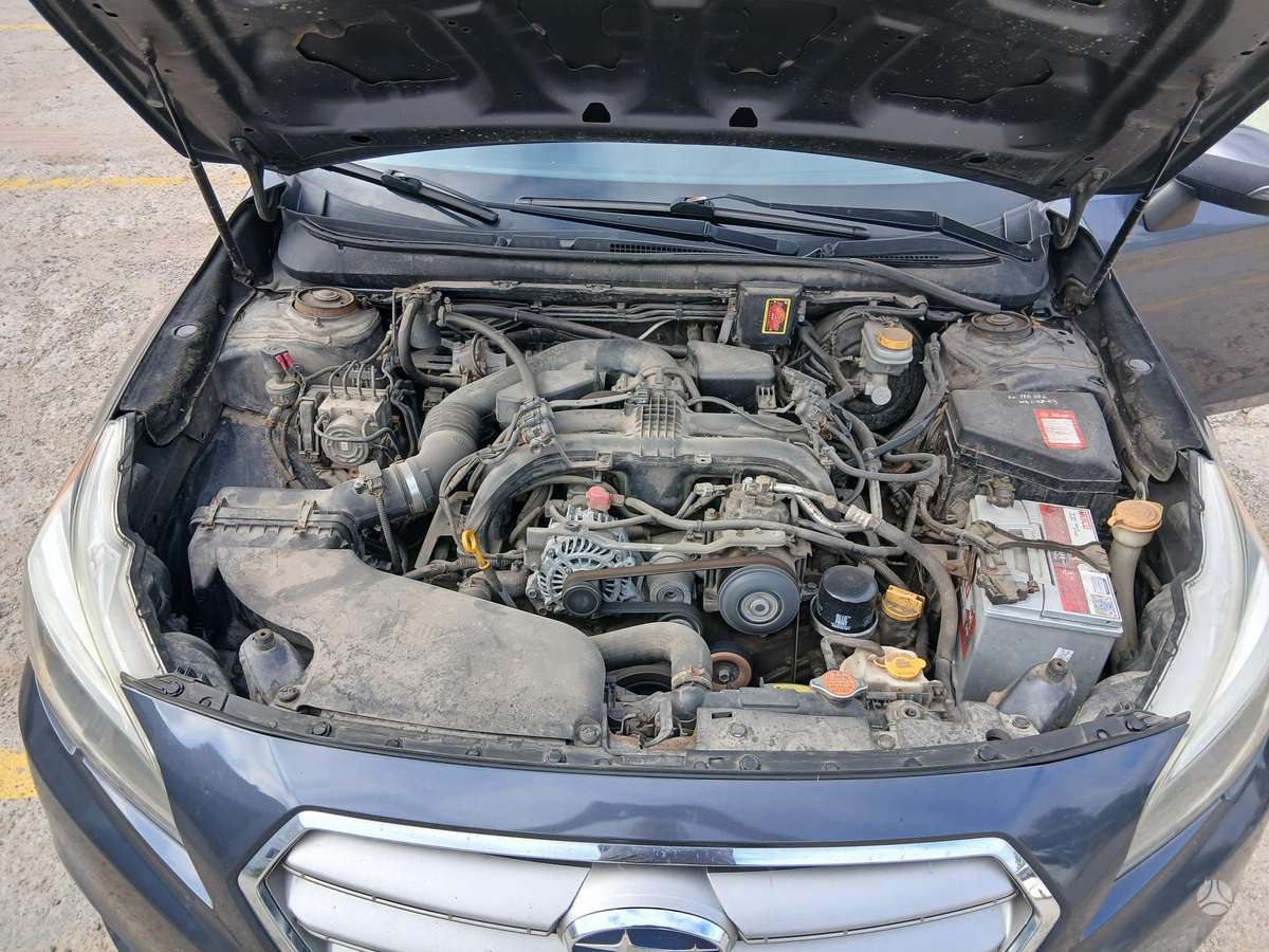 Subaru Legacy - 8