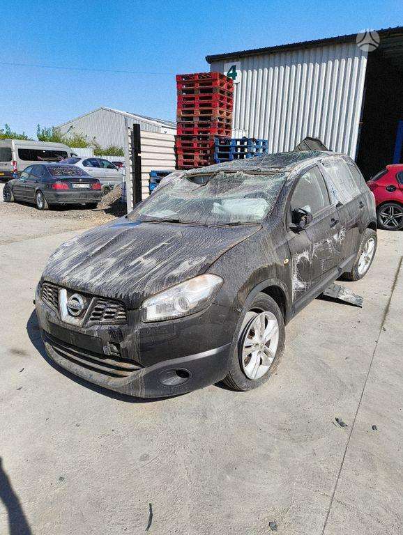 Nissan Qashqai+2