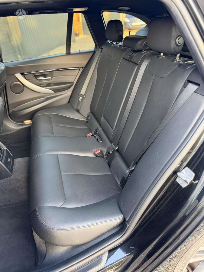 BMW 320, 2.0 l., wagon