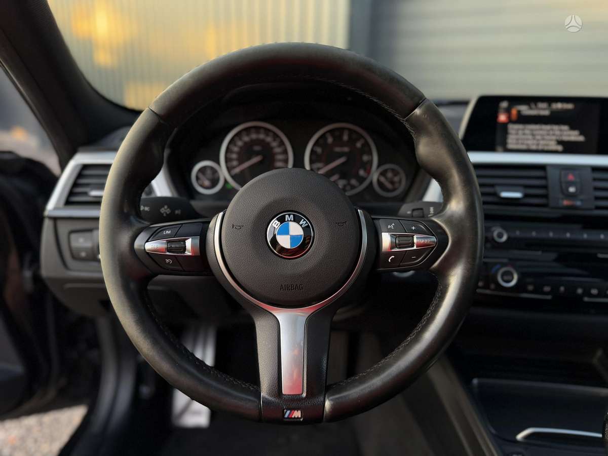 BMW 320, 2.0 l., wagon