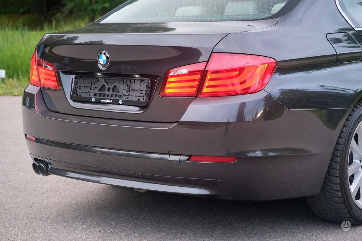 BMW 520, 2.0 l., sedanas