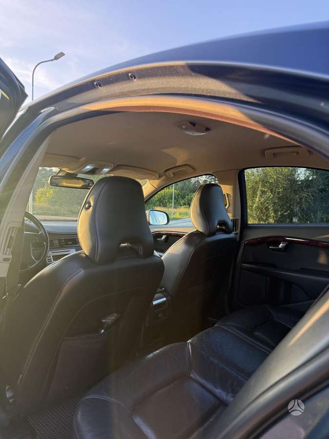 Volvo S80, 2.0 l., Седан