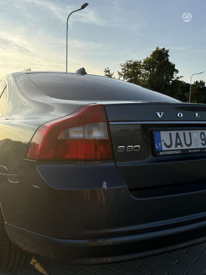 Volvo S80, 2.0 l., Седан