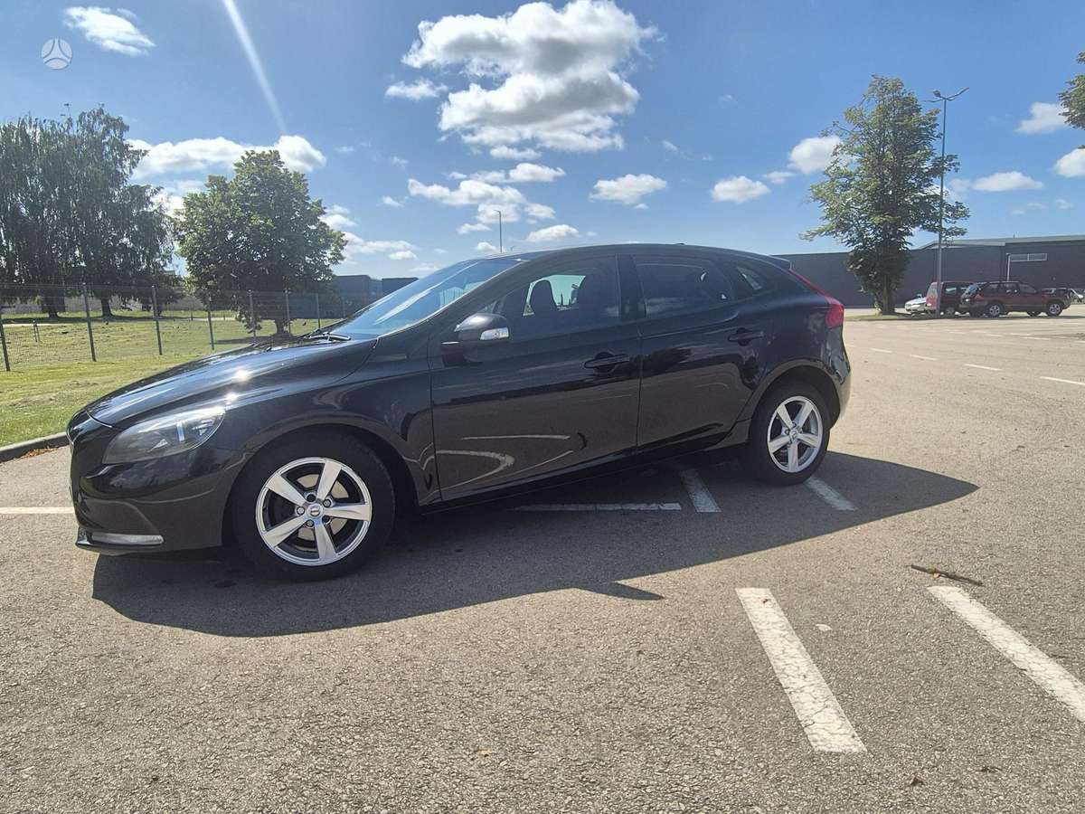 Volvo V40 - 3