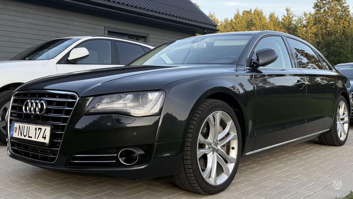 Audi A8 L, 3.0 l., Седан