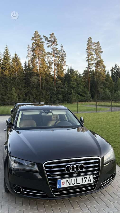 Audi A8 L, 3.0 l., Седан