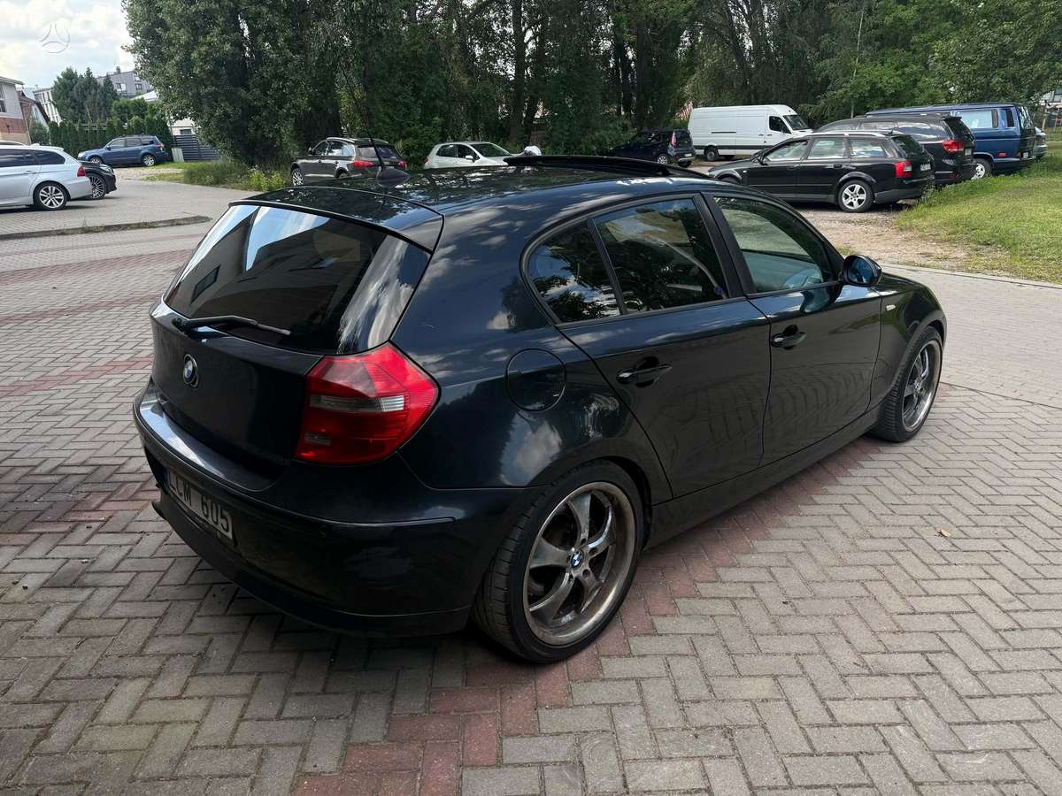 BMW 120, 2.0 l., Хэтчбек