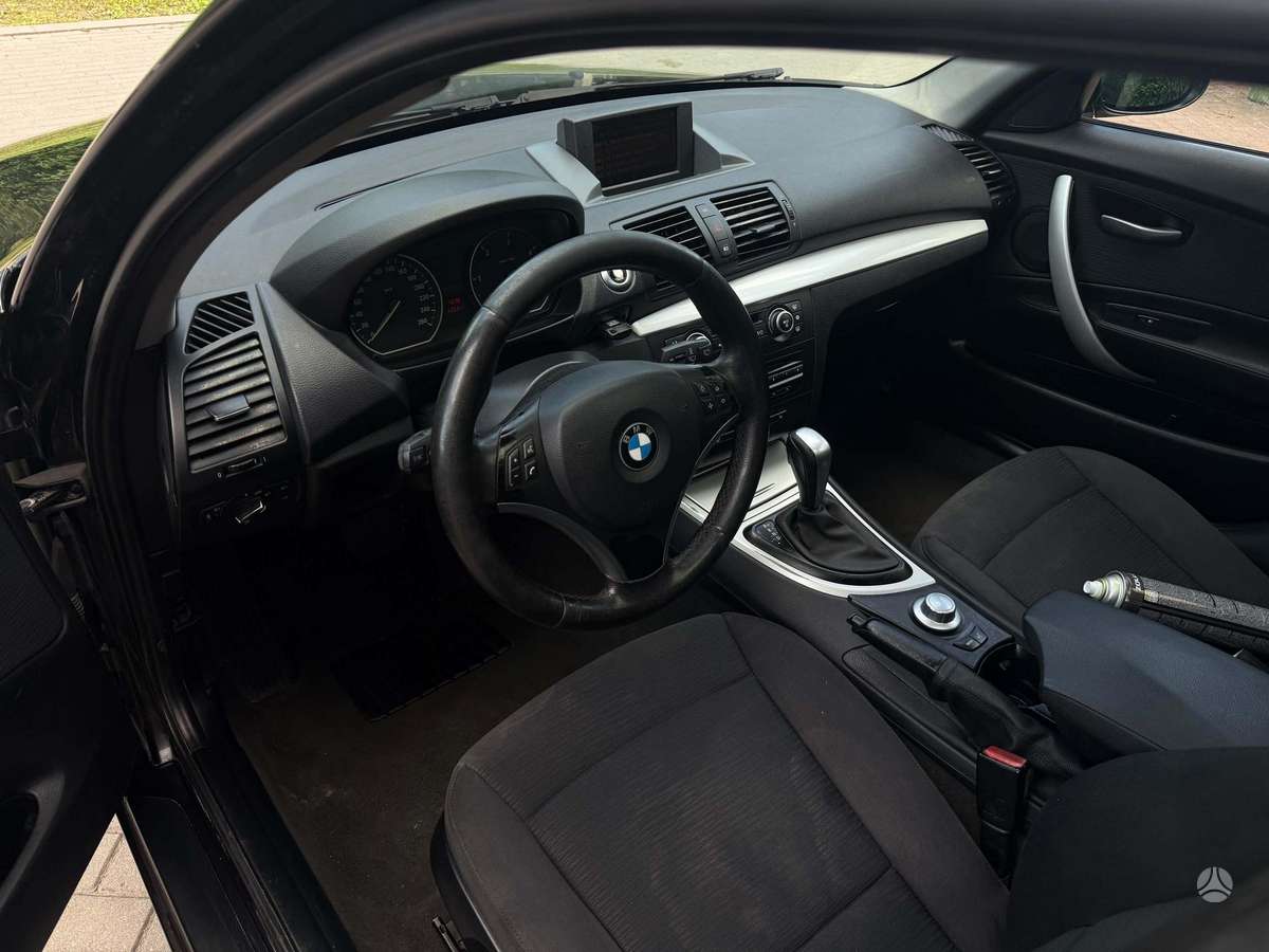 BMW 120, 2.0 l., Хэтчбек