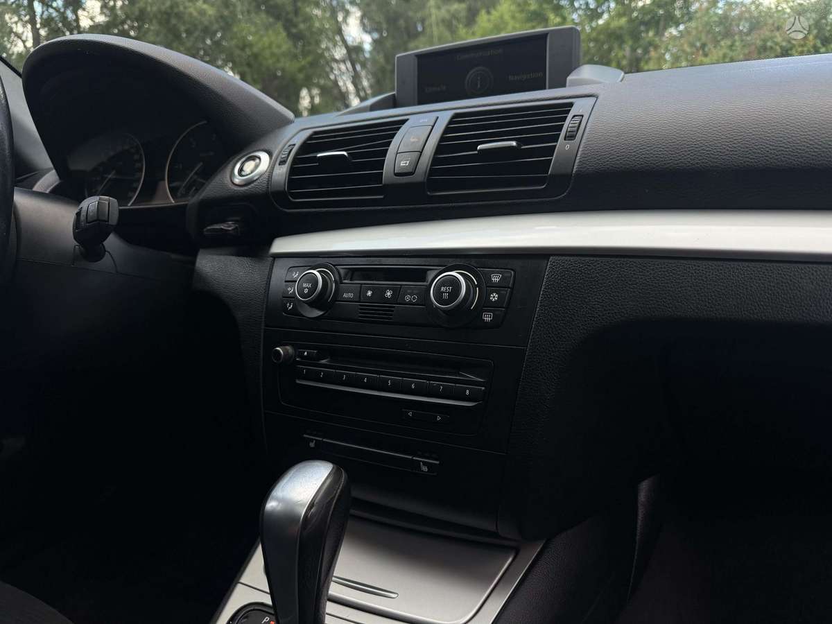 BMW 120, 2.0 l., Хэтчбек