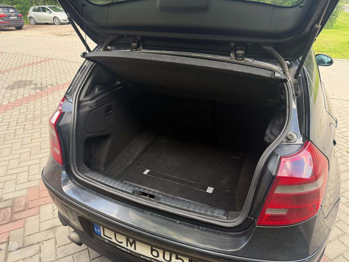 BMW 120, 2.0 l., Хэтчбек
