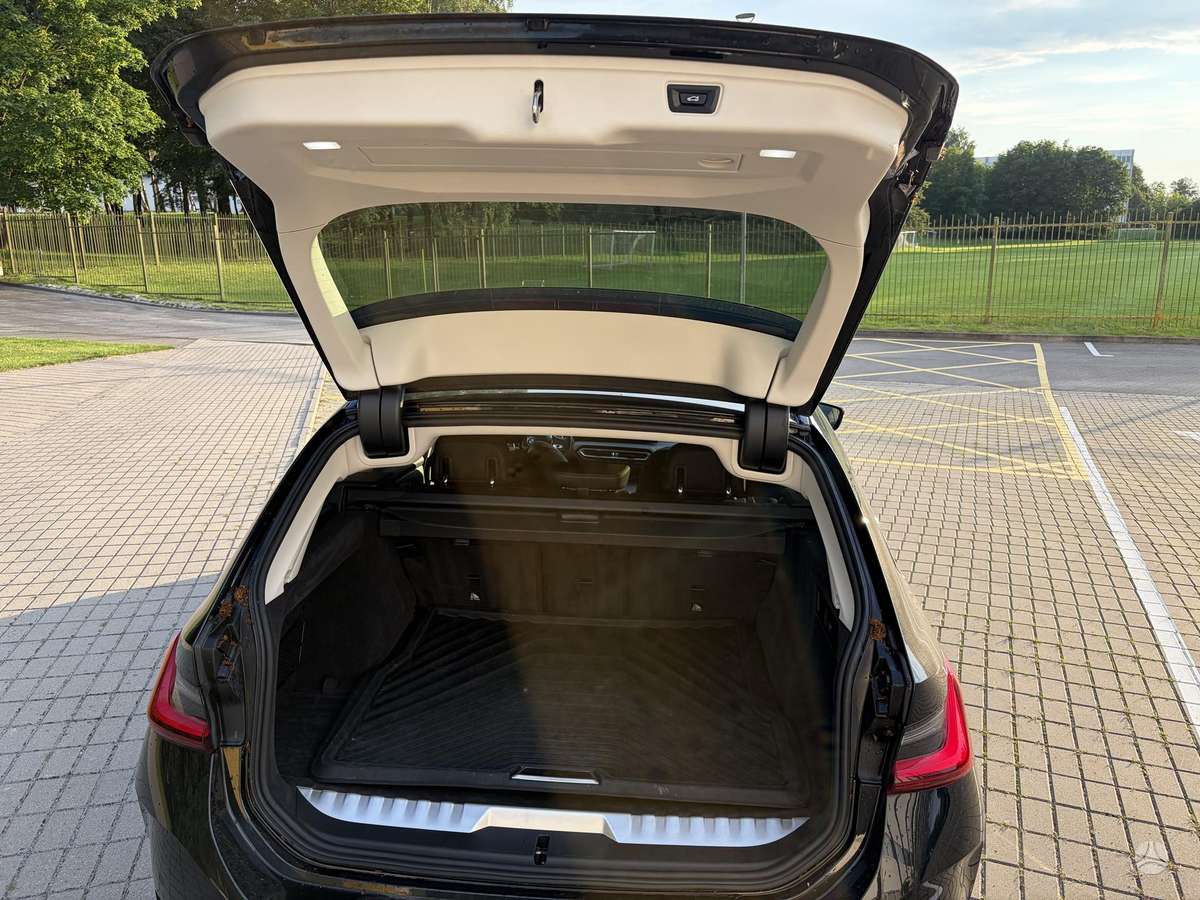 BMW 320, 2.0 l., Универсал