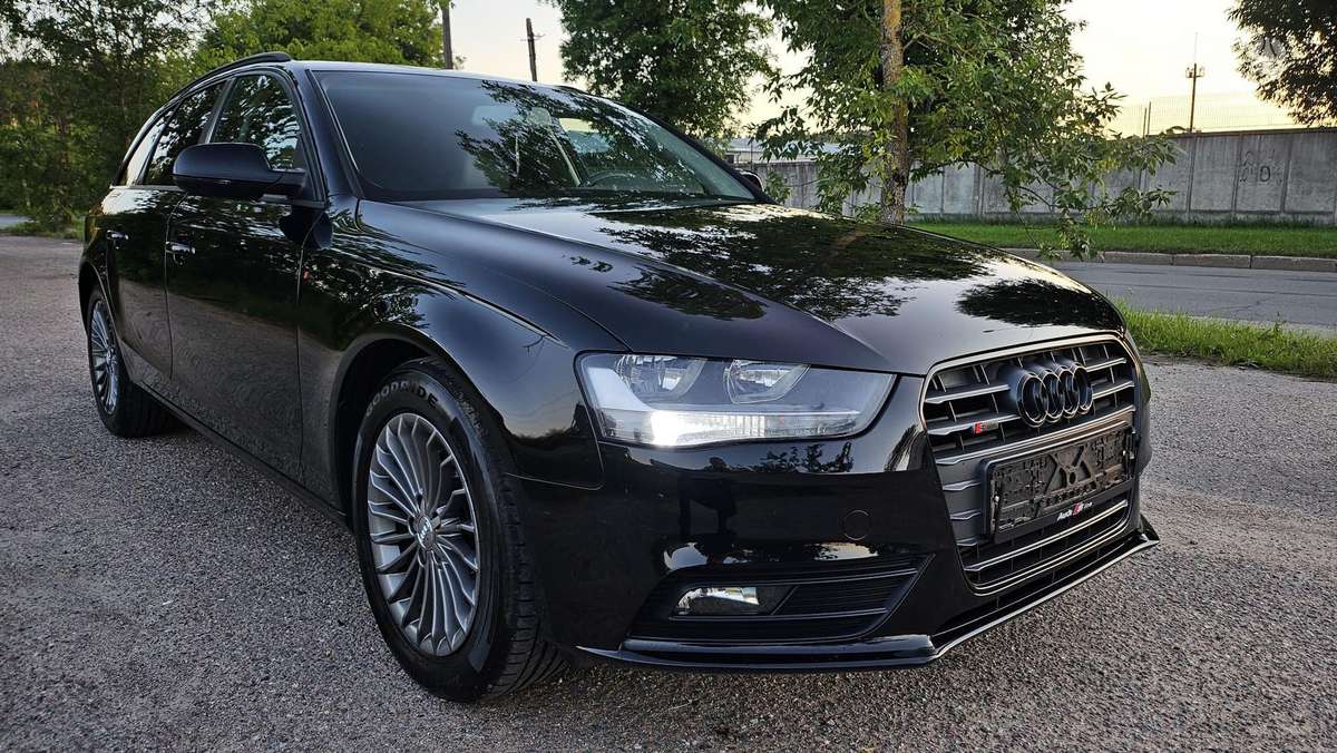 Audi A4, 2.0 l., Универсал