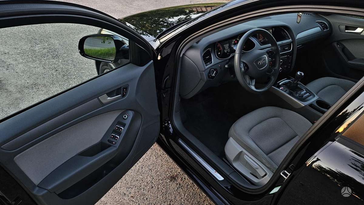Audi A4, 2.0 l., Универсал