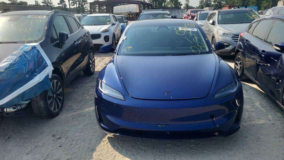 Tesla Model 3, 81 kWh, hatchback