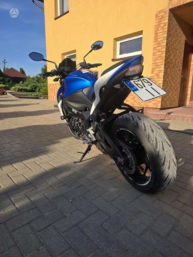 Suzuki GSX-S 1000cc, street / classic