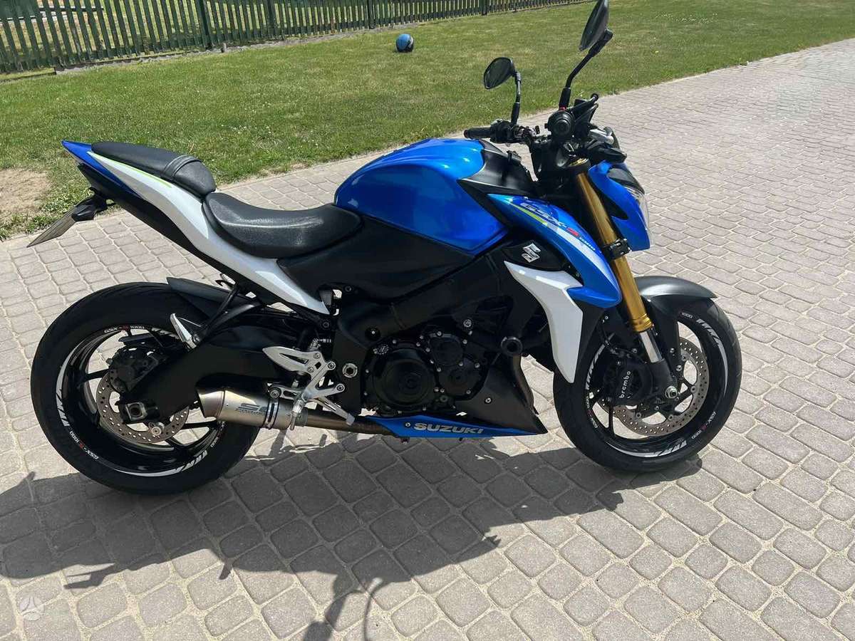 Suzuki GSX-S 1000cc, street / classic