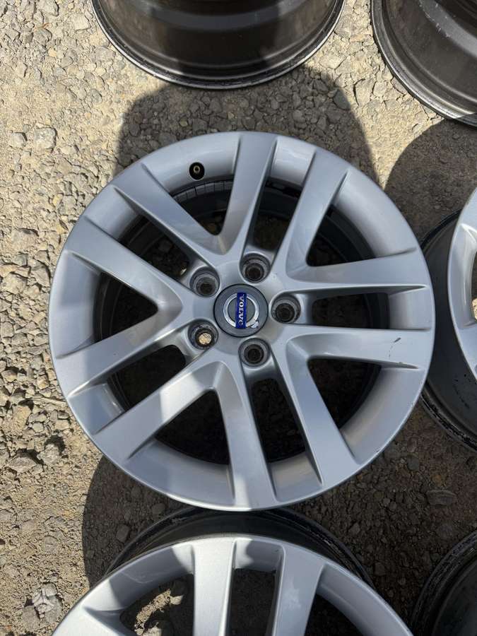 Volvo, light alloy, R16