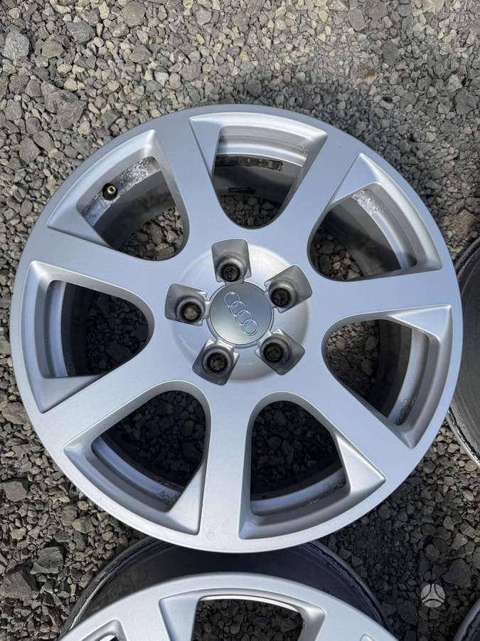 Audi, lengvojo lydinio, R17