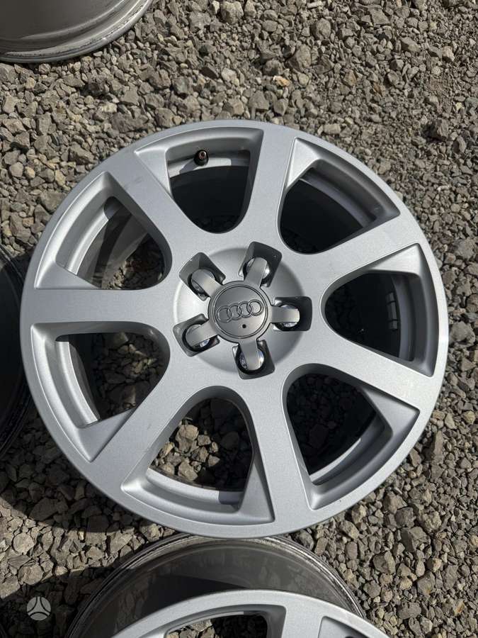 Audi, lengvojo lydinio, R17