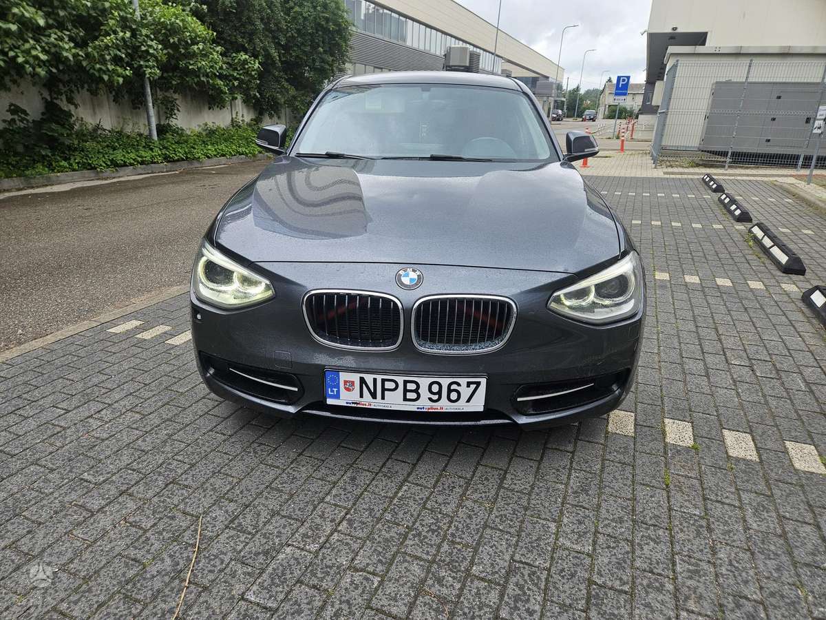 BMW 120, 2.0 l., Хэтчбек