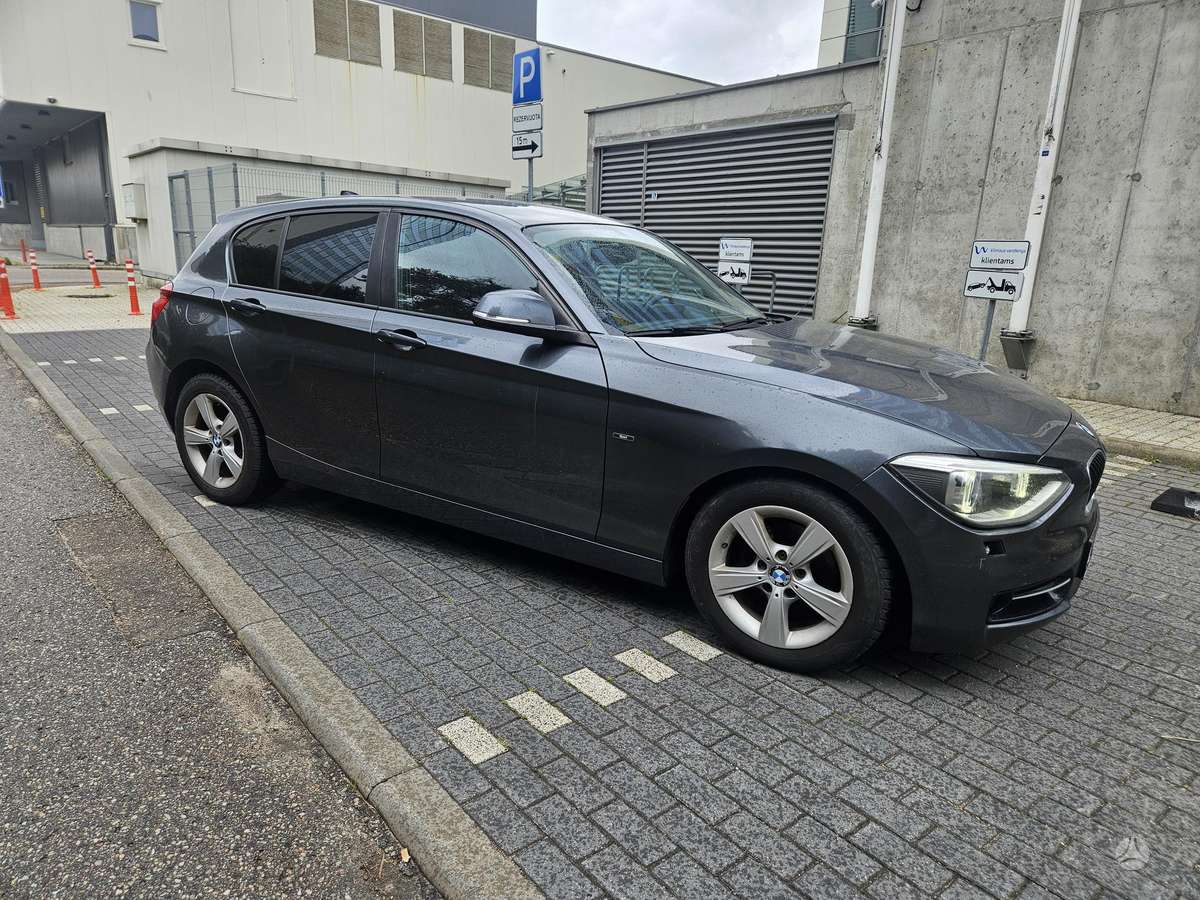 BMW 120, 2.0 l., Хэтчбек