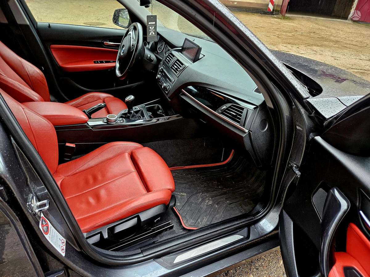 BMW 120, 2.0 l., Хэтчбек