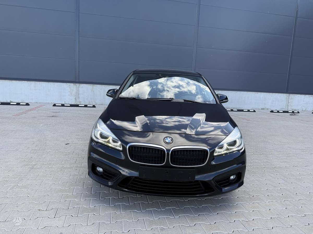 BMW 218 Active Tourer, 2.0 l., Минивэн