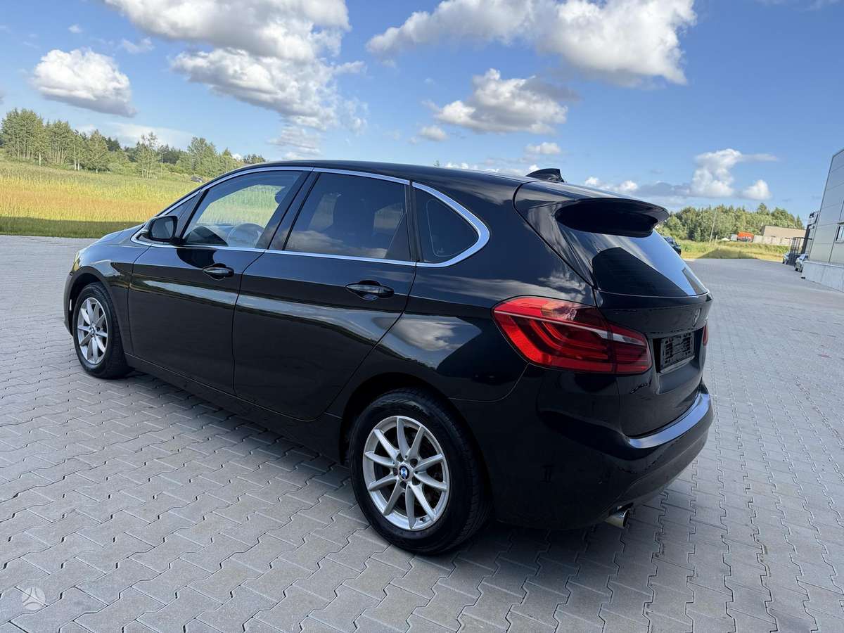 BMW 218 Active Tourer, 2.0 l., Минивэн