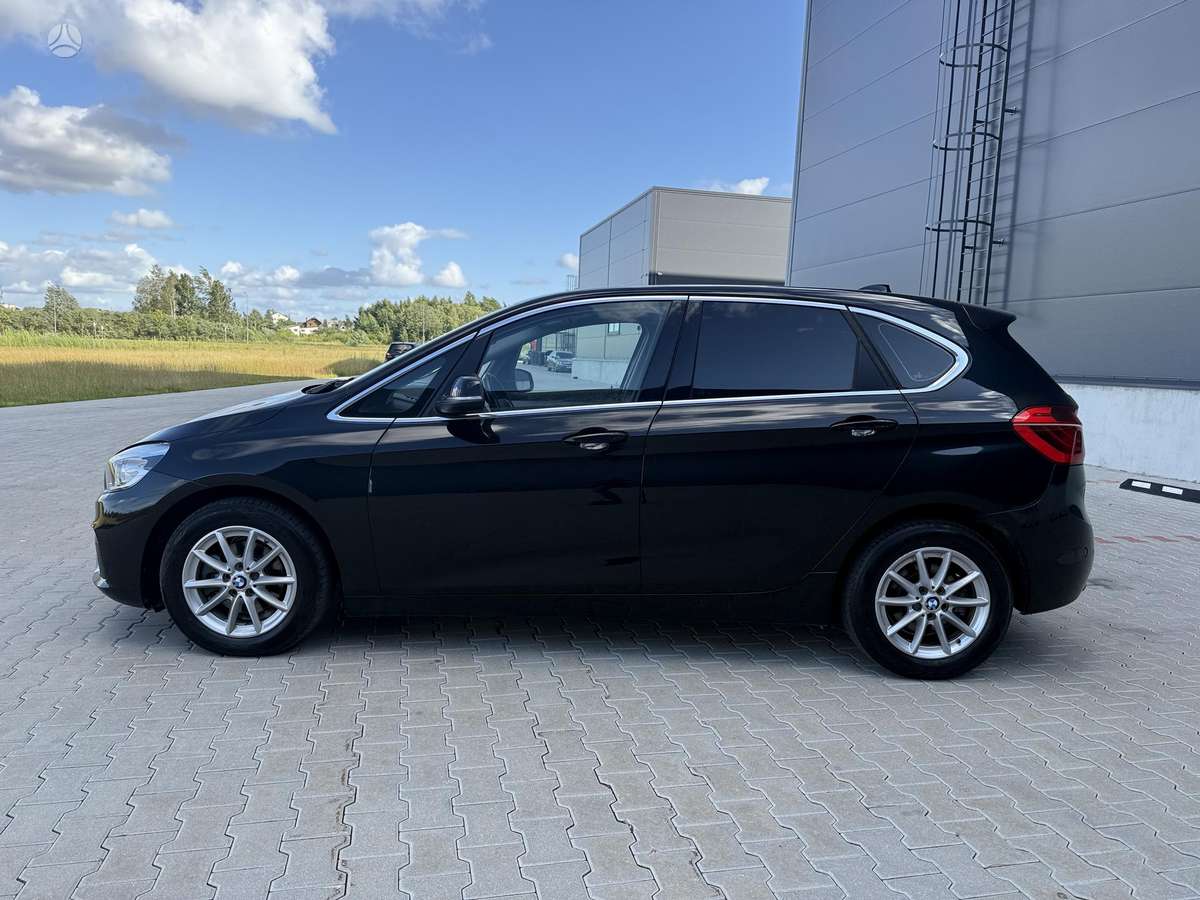 BMW 218 Active Tourer, 2.0 l., Минивэн
