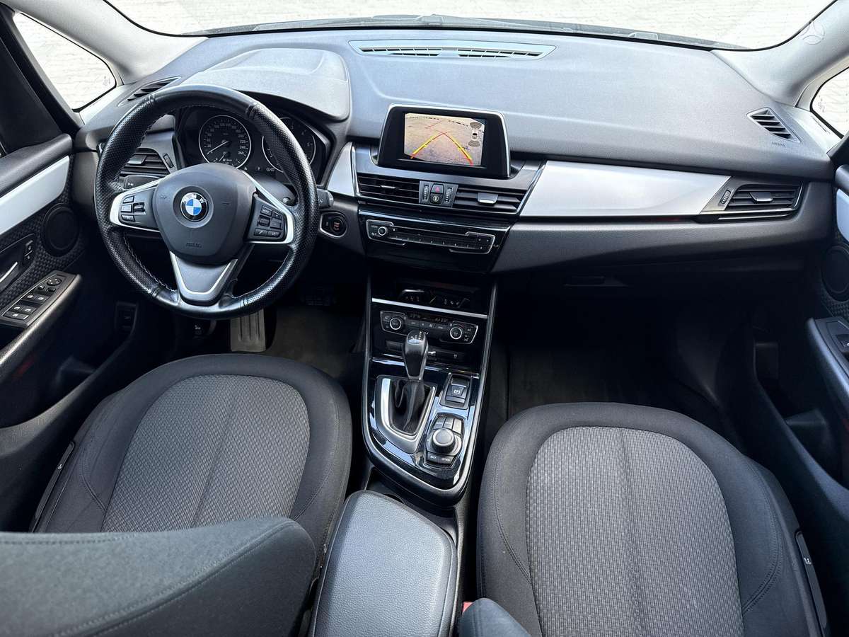 BMW 218 Active Tourer, 2.0 l., Минивэн