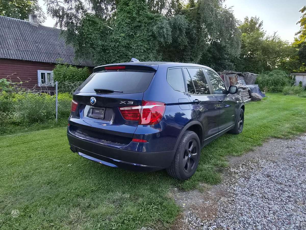 BMW X3, 3.0 l., off-road / crossover