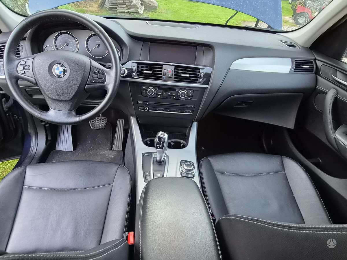 BMW X3, 3.0 l., off-road / crossover