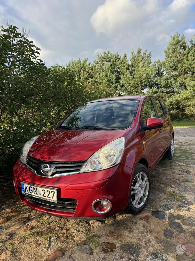 Nissan Note, 1.4 l., hatchback