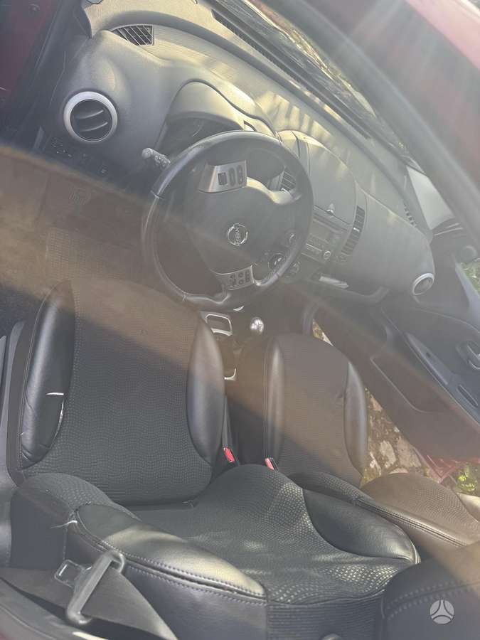 Nissan Note, 1.4 l., Хэтчбек