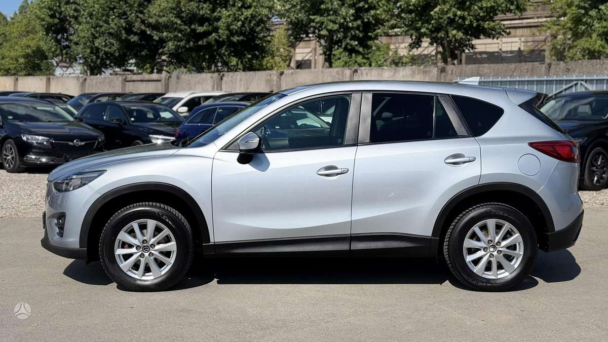 Mazda CX-5, 2.2 l., off-road / crossover