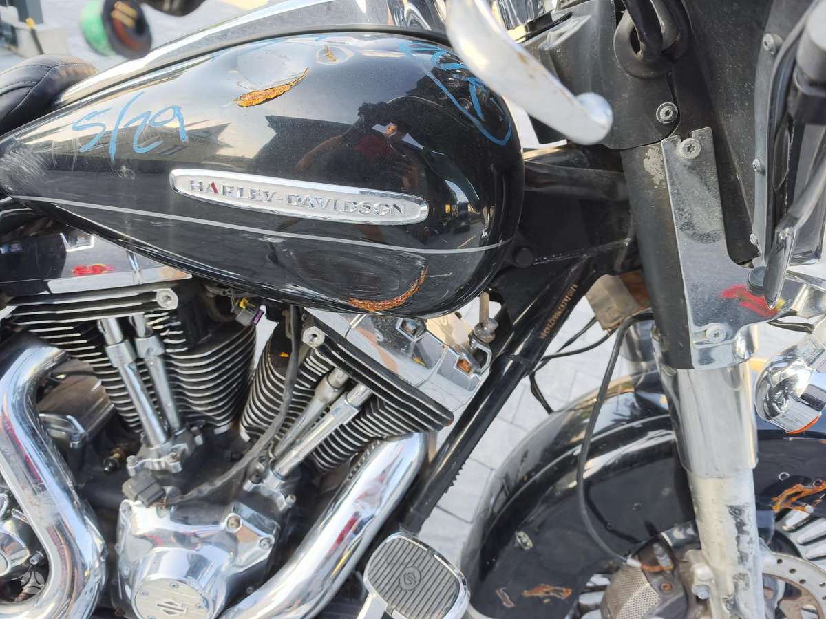 Harley-Davidson FLHTK, choppers / cruisers / custom