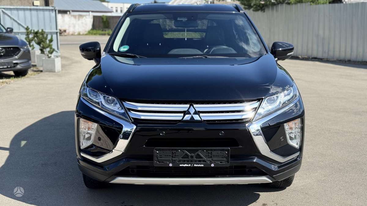 Mitsubishi Eclipse Cross, 1.5 l., off-road / crossover