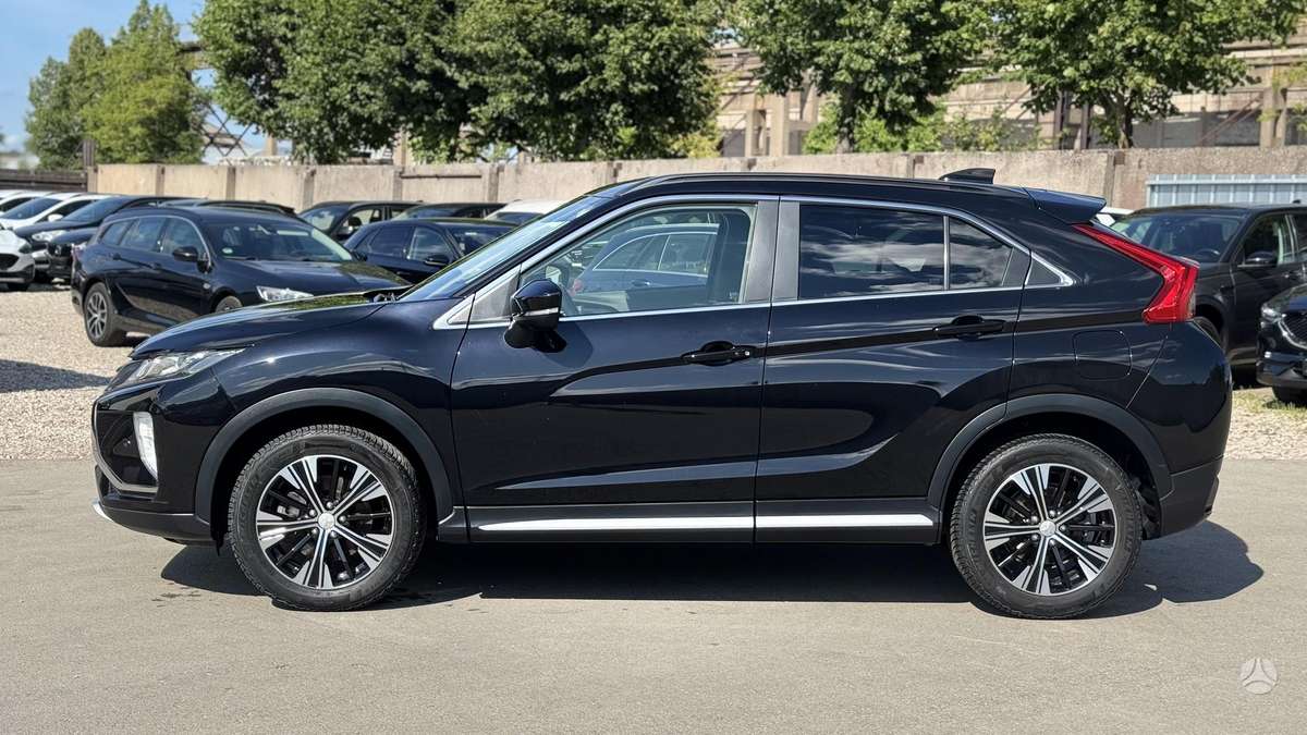 Mitsubishi Eclipse Cross, 1.5 l., off-road / crossover