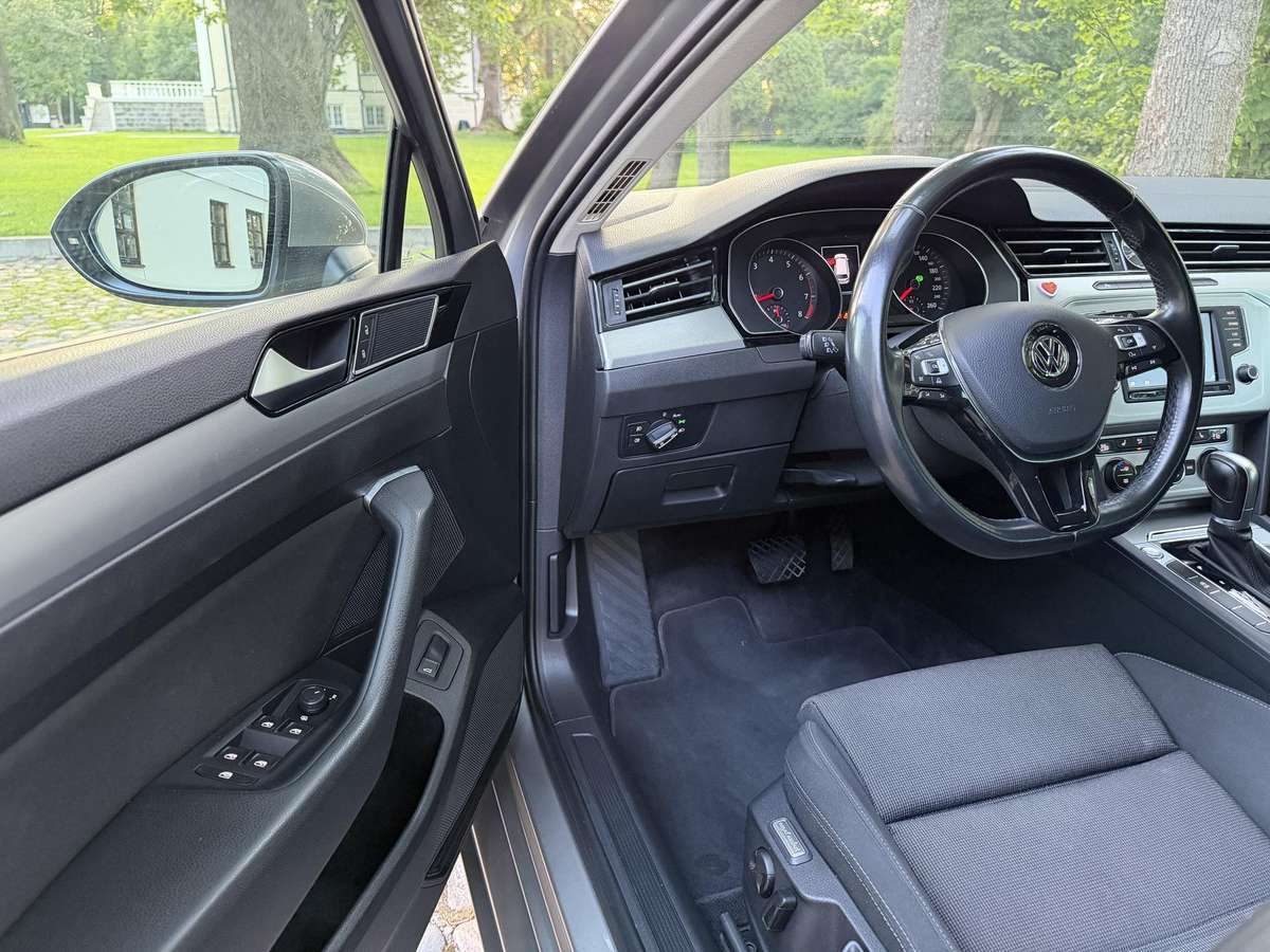 Volkswagen Passat, 1.4 l., Универсал