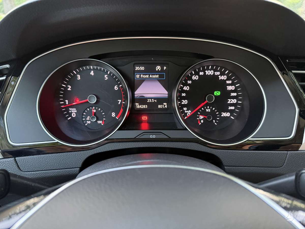 Volkswagen Passat, 1.4 l., Универсал
