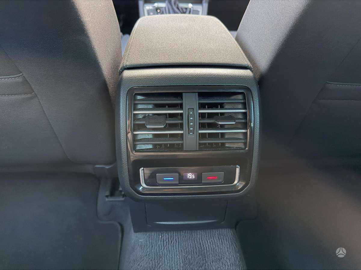 Volkswagen Passat, 1.4 l., Универсал